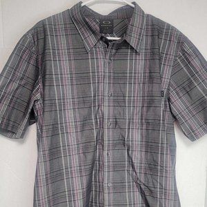 Mens Size L  Oakley Short Sleeve Plaid stripe black grey pink button down shirt